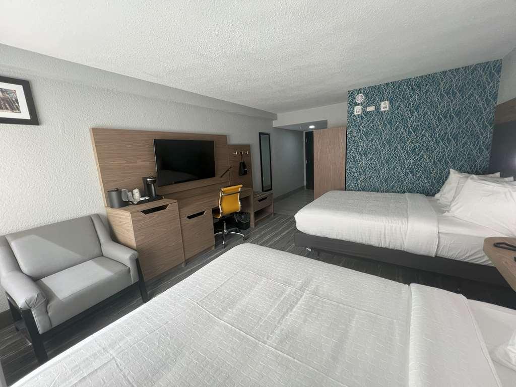 Best Western Plus Mobile Inn And Suites Værelse billede