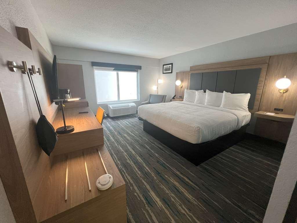 Best Western Plus Mobile Inn And Suites Værelse billede
