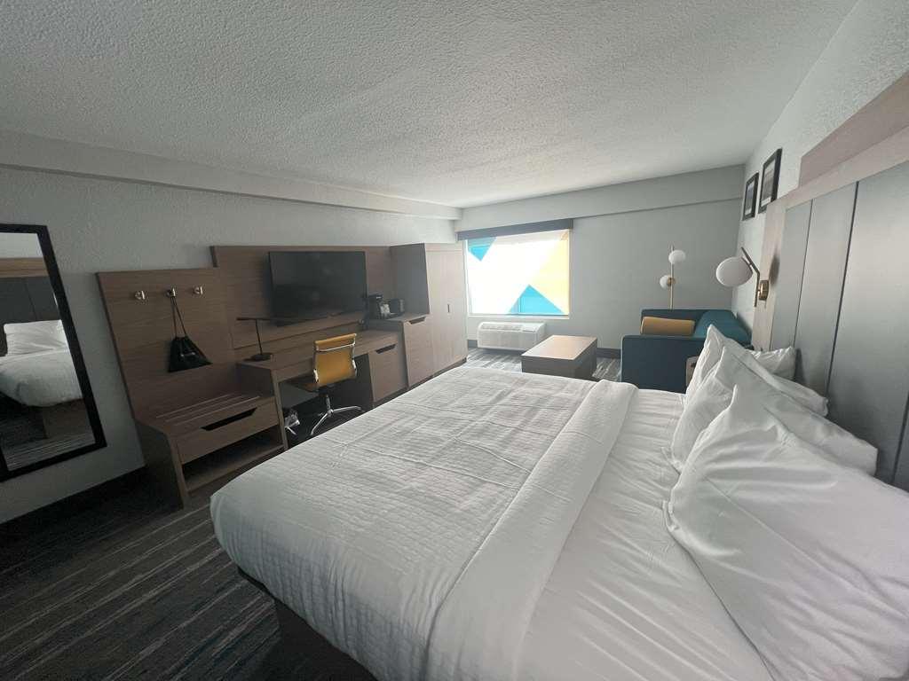 Best Western Plus Mobile Inn And Suites Værelse billede