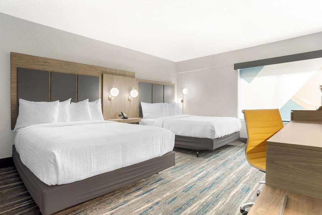 Best Western Plus Mobile Inn And Suites Værelse billede
