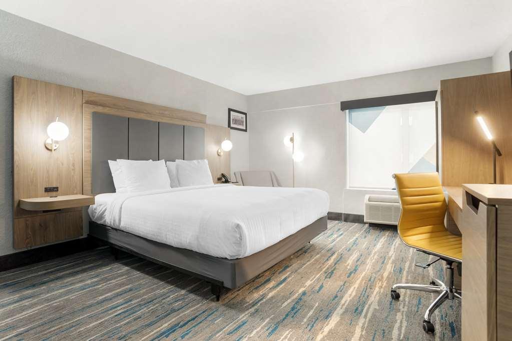 Best Western Plus Mobile Inn And Suites Værelse billede